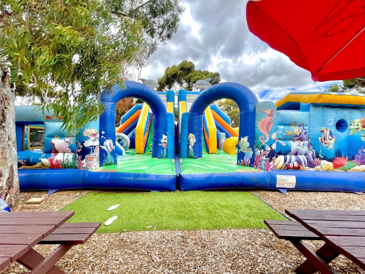 Big4 Port Willunga Tourist Park Hotel Aldinga Buitenkant foto