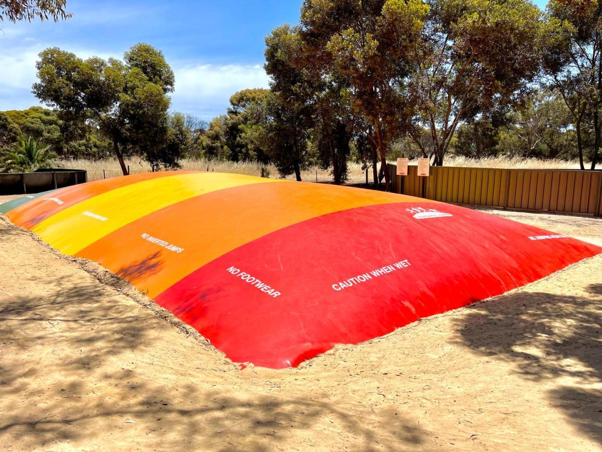 Big4 Port Willunga Tourist Park Hotel Aldinga Buitenkant foto